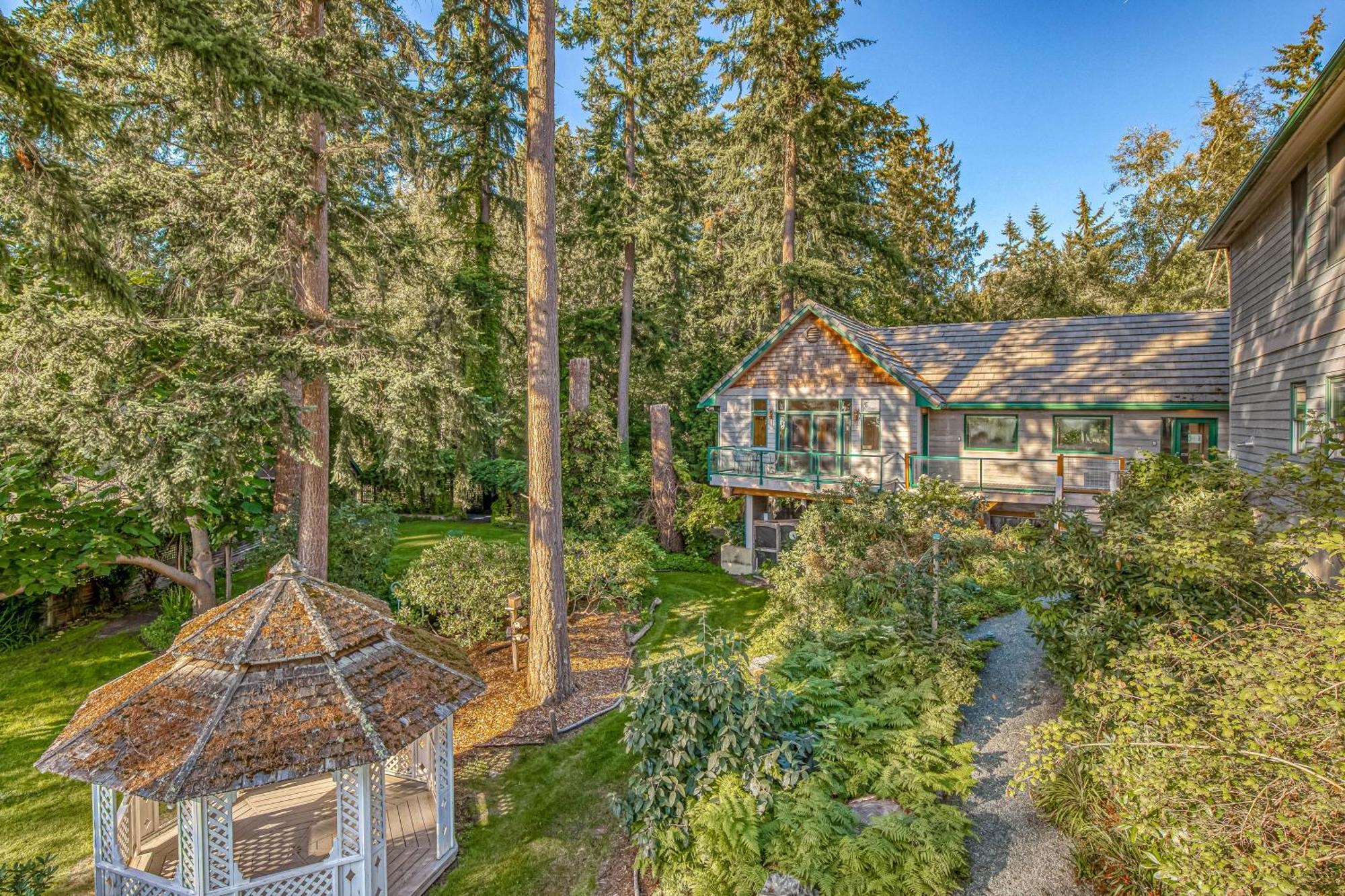 The Quintessa Cottage Clinton Exterior foto